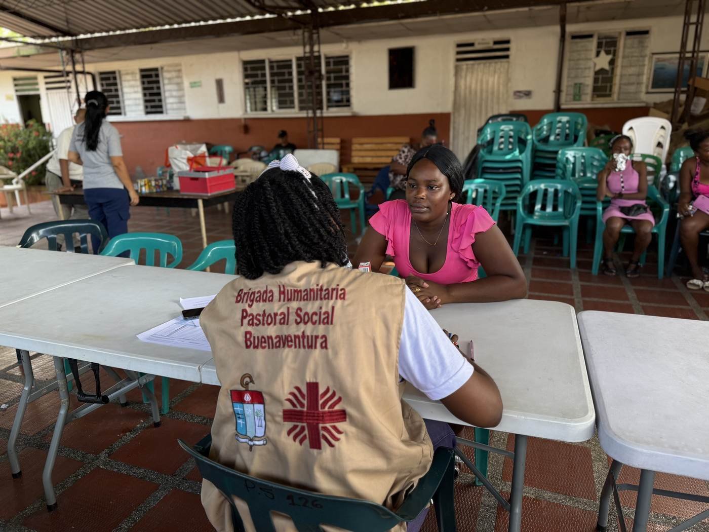 Acompañamiento a familias en el acceso a ayuda económica humanitaria
